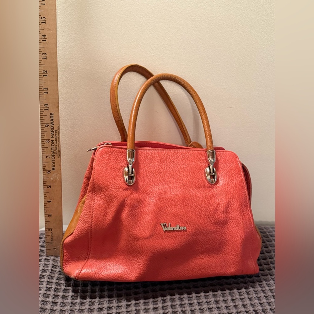 Valentina Made in Italy leather purse coral pink with silver and leather